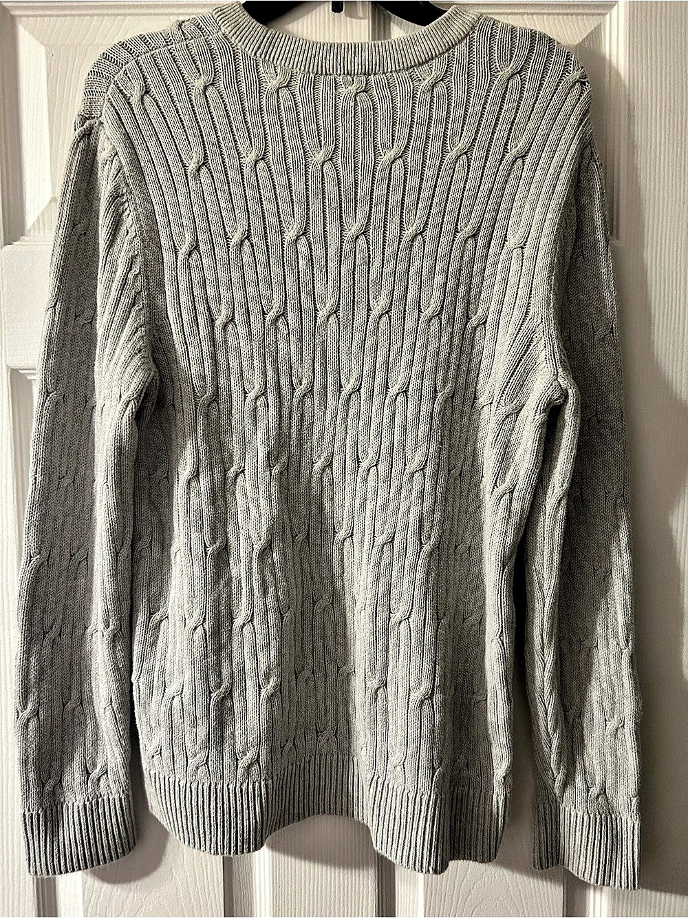 Express Cable Knit Crewneck Sweater Gray Size Medium Like New
